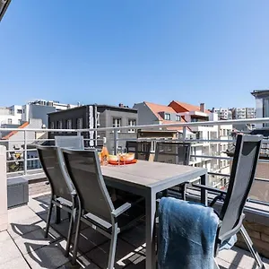 Huswell - Centrally Located With Sunny Terrace , Ostende Belgien